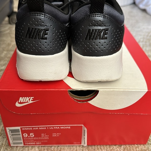 Nike WMNS Air Max 1 ULTRA MOIRE - Picture 7 of 8